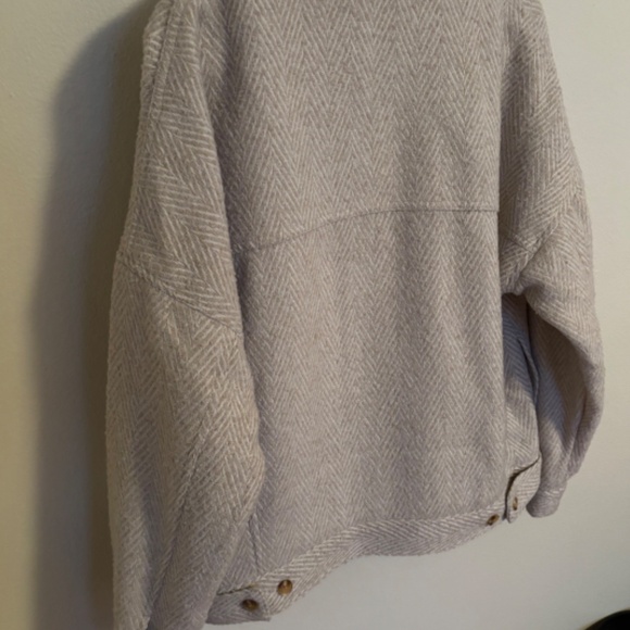 Men's Jacket - Picture 7 of 7